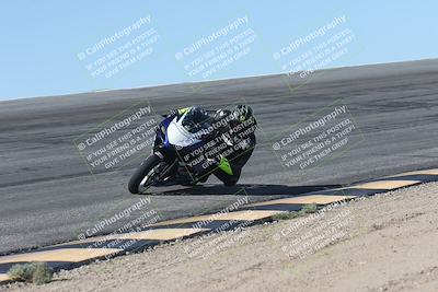 media/Oct-13-2025-Moto Forza (Mon) [[a66d839500]]/2-A Group/Session 2 (Bowl)/